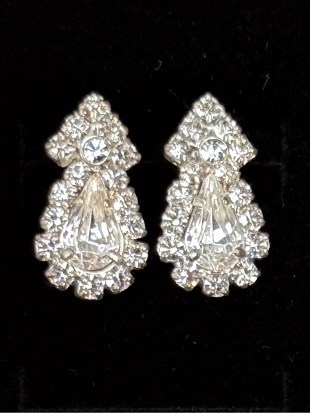 Vintage Silvertone clear bling pierced Earrings